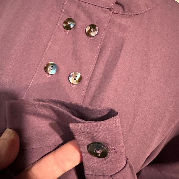 Vintage City Girl Top with Mother of Pearl Buttons - Picture 5 of 11